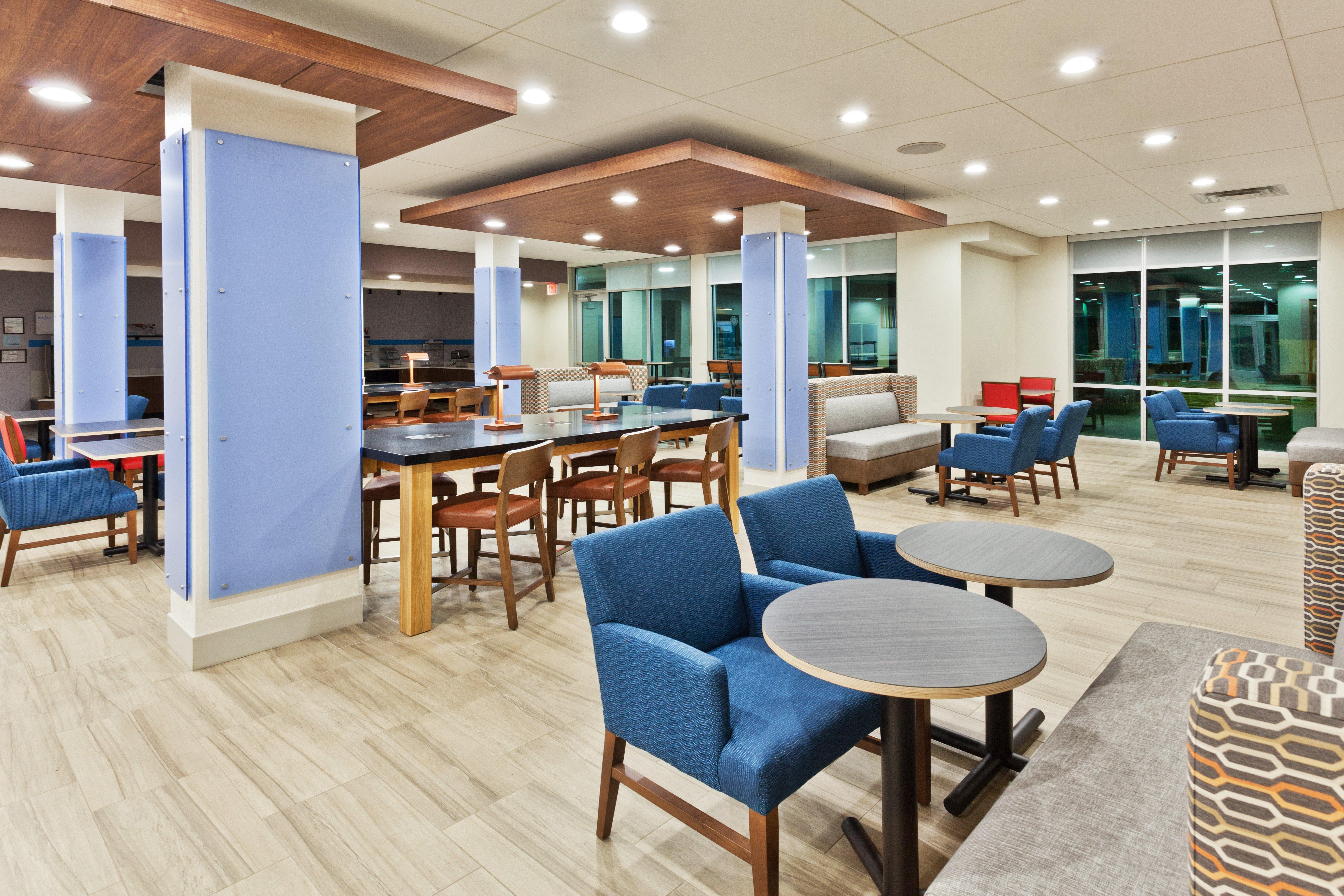 Holiday Inn Express & Suites - Cartersville By Ihg Exteriör bild