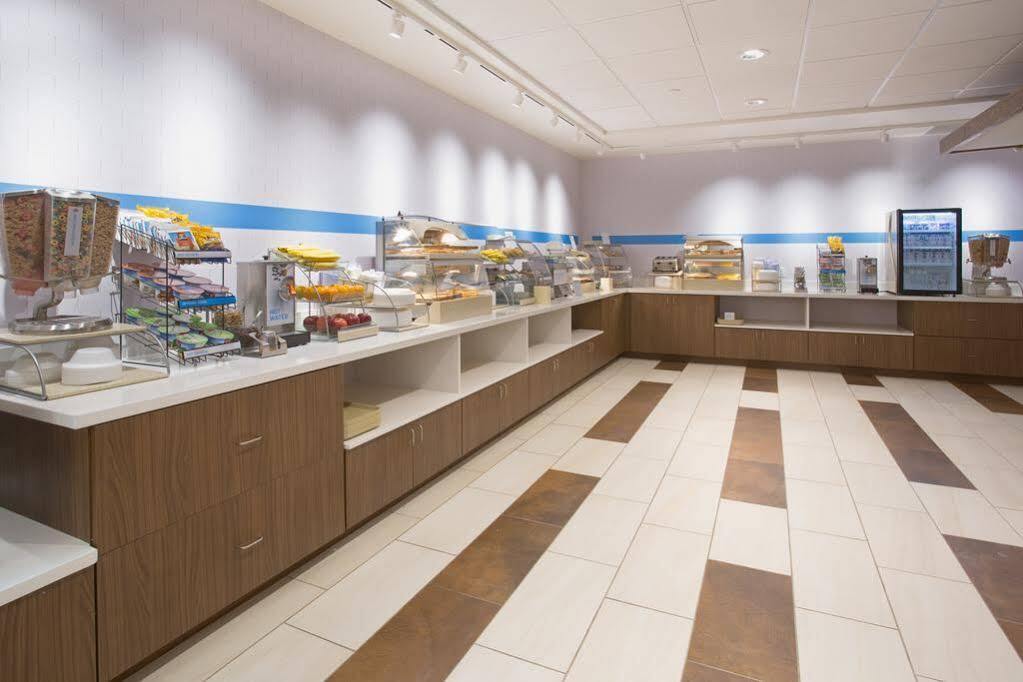 Holiday Inn Express & Suites - Cartersville By Ihg Exteriör bild